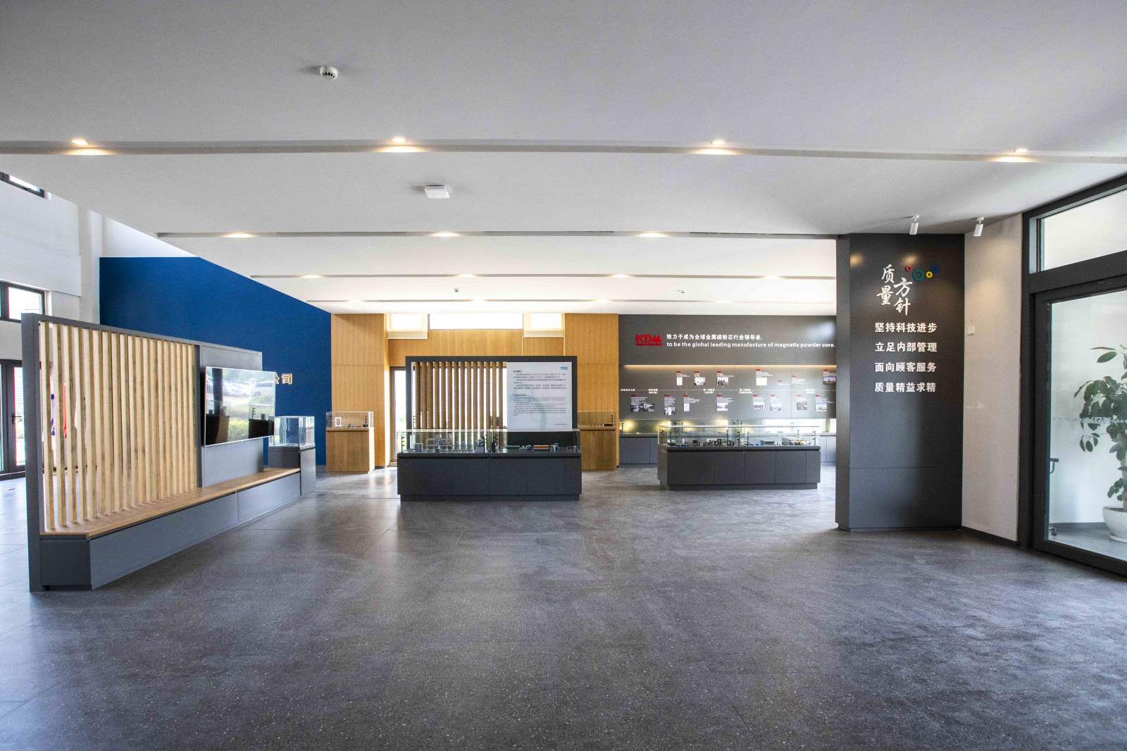 1642553932894596.jpg 20220118024626151.jpg